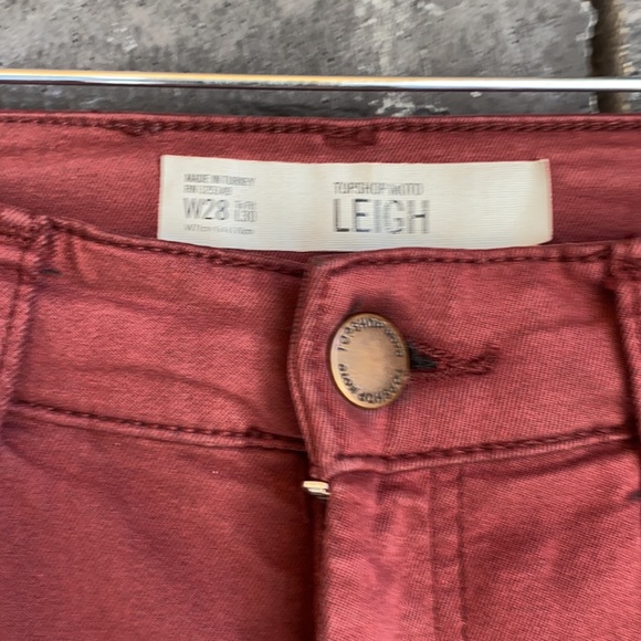 WOMANS TOPSHOP LEIGH MAROON JEANS SIZE W20 L30 - Picture 2 of 7